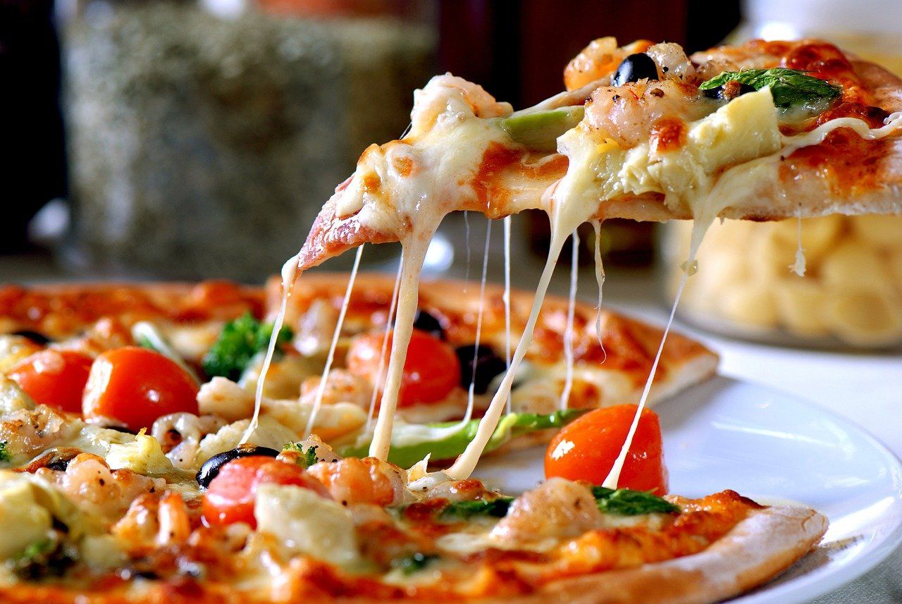 cara membuat adonan pizza yang lembut 