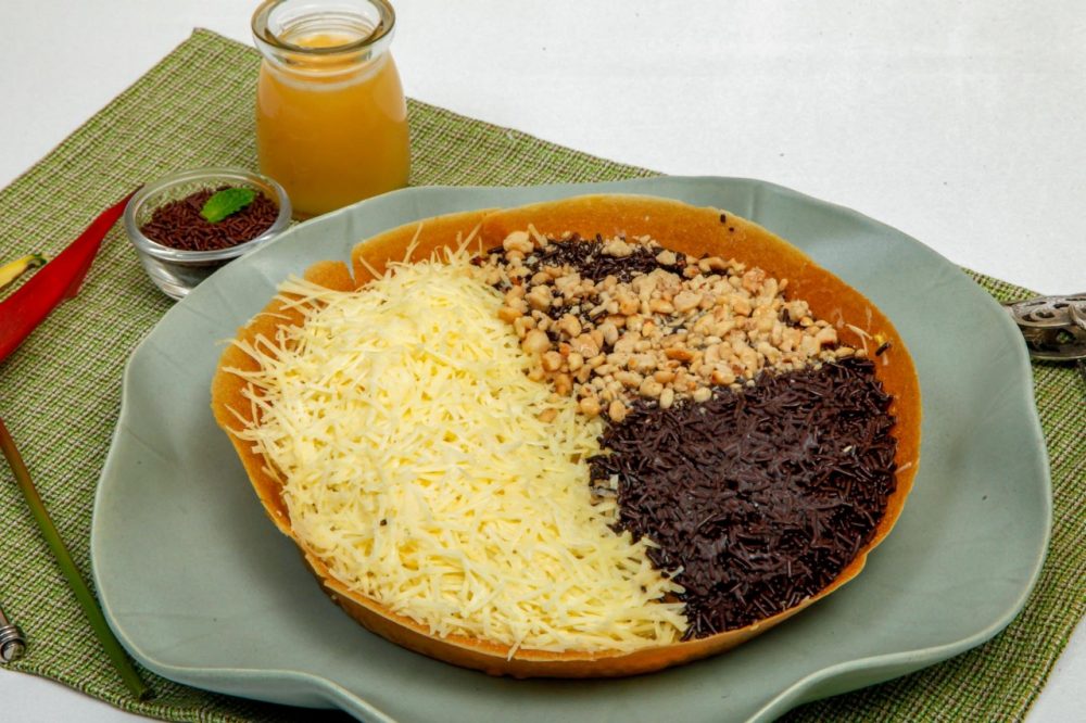 cara membuat adonan martabak manis