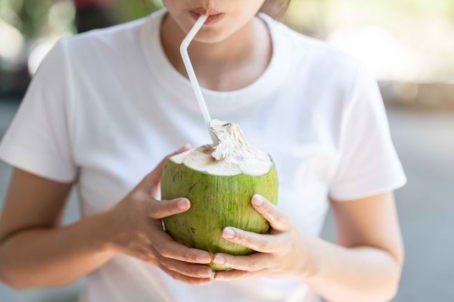 Efek Samping Air Kelapa