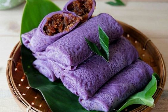jajanan  pasar dari kelapa parut yang   tradisional sekaligus bikin ngiler