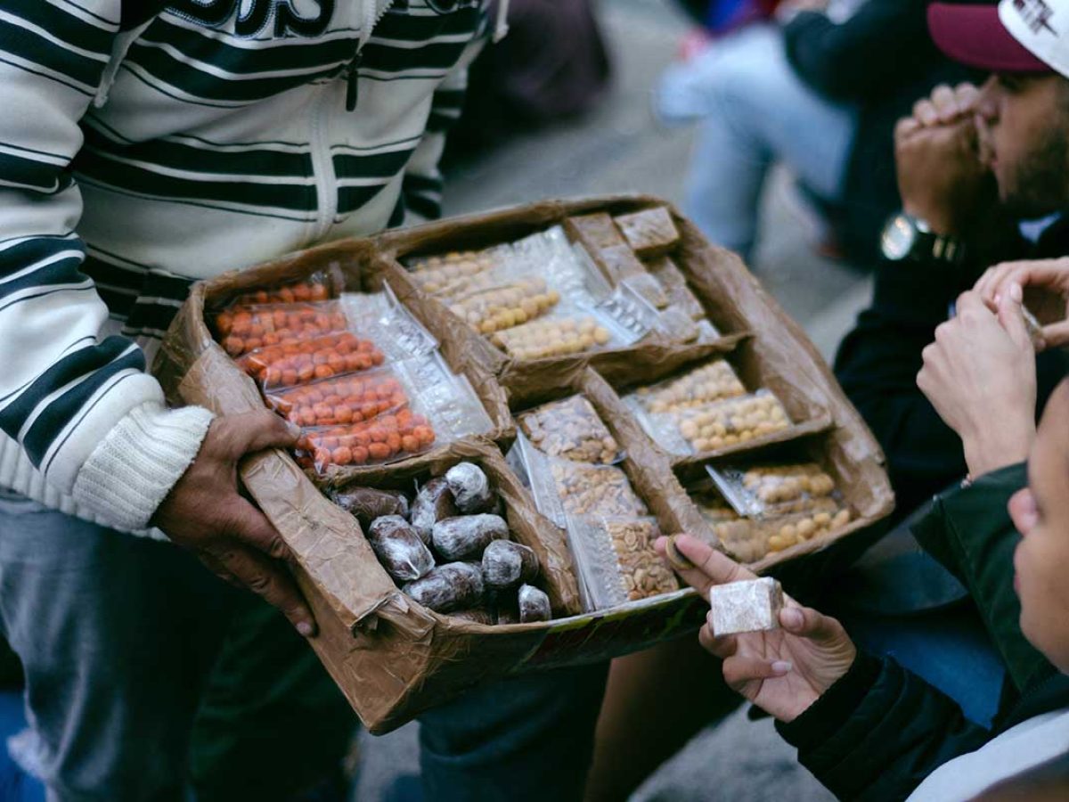 Ide Bisnis Makanan Ringan Unik Kekinian