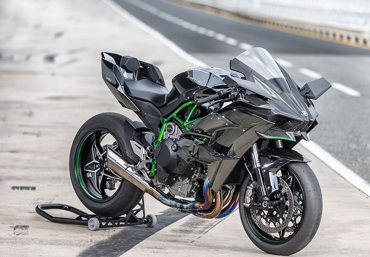 10 Rekomendasi Motor Sport Terbaik untuk Penggemar Kecepatan