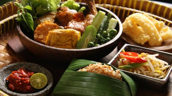 Menjelajah Keunikan Kuliner Khas Daerah, Tradisi yang Lestari!!